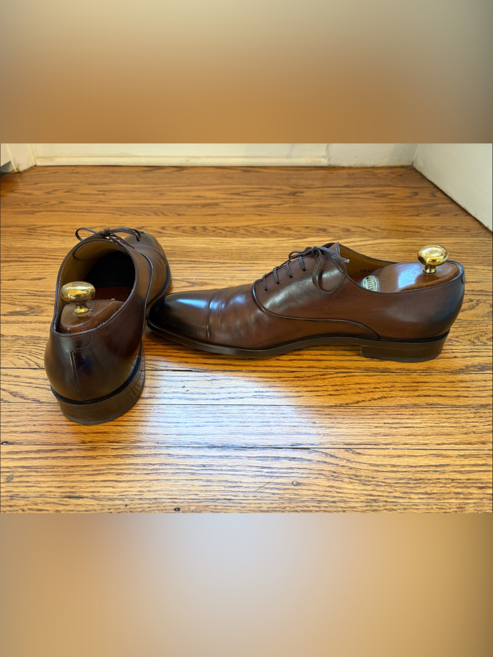 Hugo Boss Brown Leather Dress Shoes Size 10 Excellent Condition Worn 3 times - Picture 6 of 10